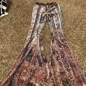 Legging bell bottoms